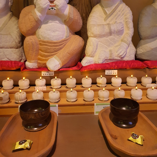 나한전에 올린 알사탕