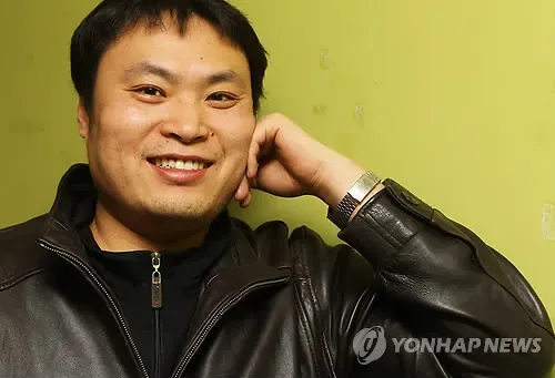 강풀 웹툰 조명가게 만화 원작 영화_1