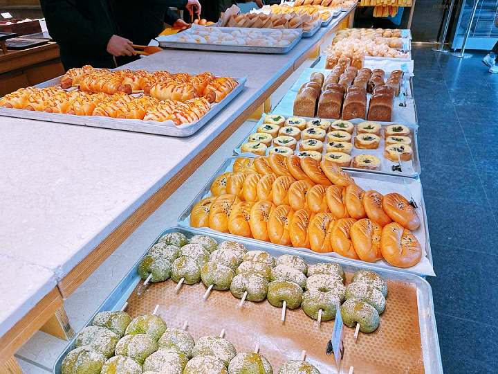 나혼자산다 나혼산 이주승 마더즈 단팥빵 야채빵 맛있는 Since 1945 빵지순례 줄서는 베이커리 빵집 군산 맛집 가격 위치 어디