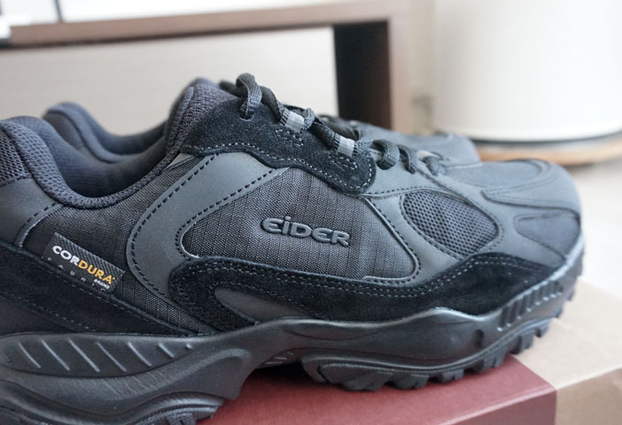 아이더 트래킹화