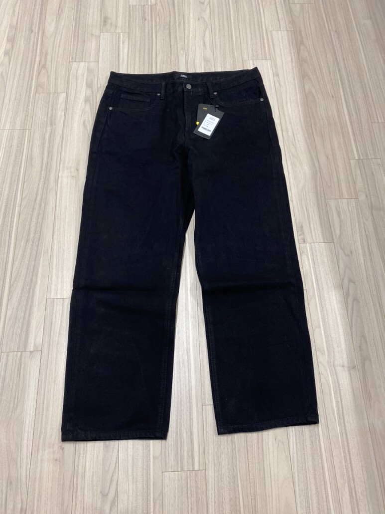 무신사스탠다드 무탠다드 레귤러 핏 데님 팬츠 [블랙] REGULAR FIT DENIM PANTS [BLACK]