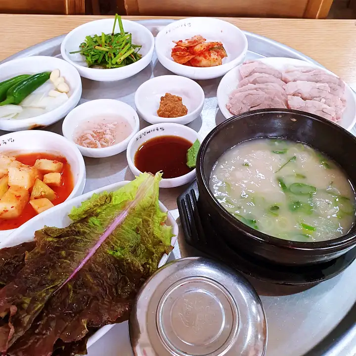 이만기 동네한바퀴 시즌2 돼지국밥 서면 시장 먹자골목 돼지 사골 국밥 부산 부산진구 맛집 소개