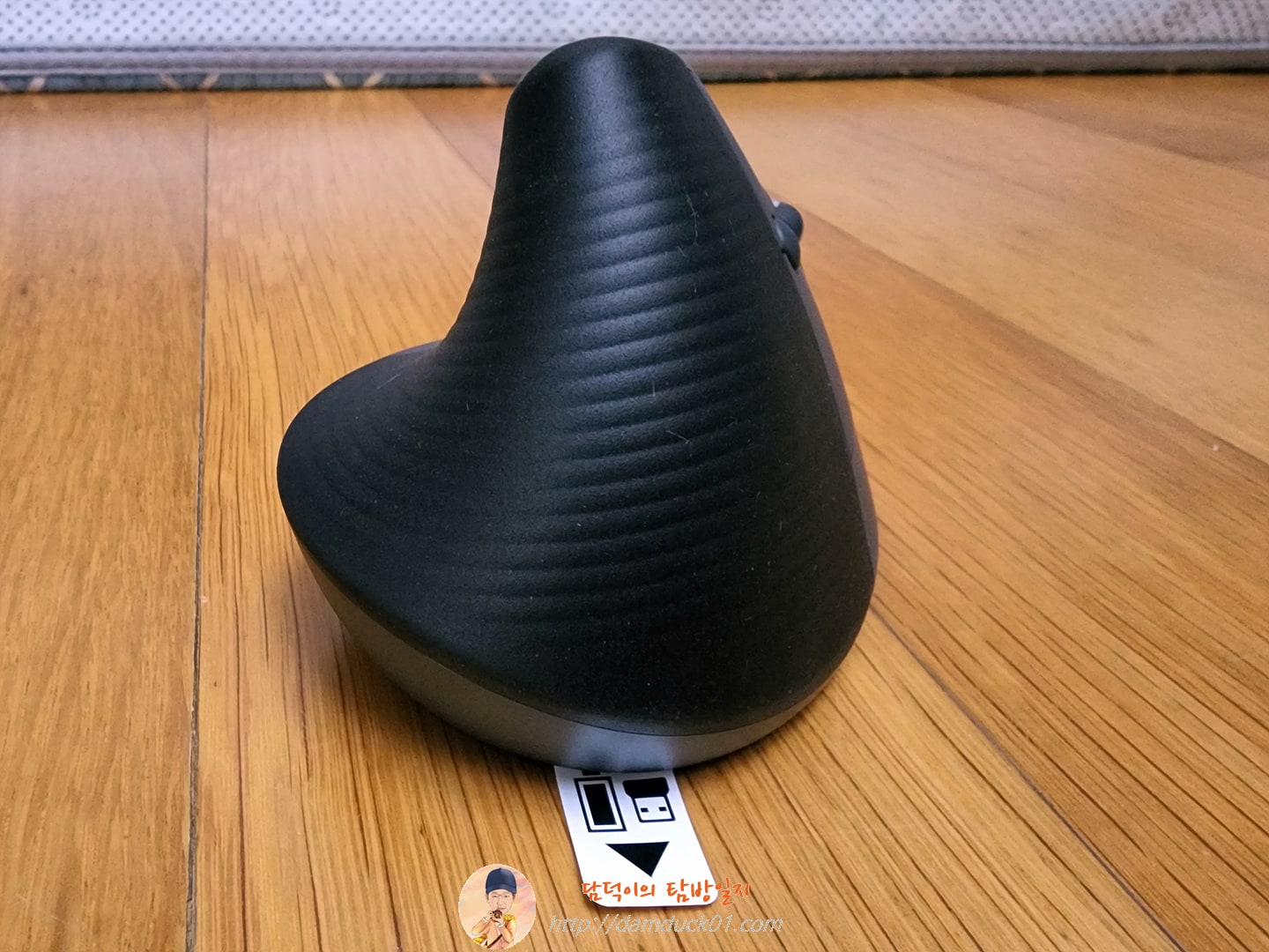 LIFT 인체공학 버티컬 마우스 뒤