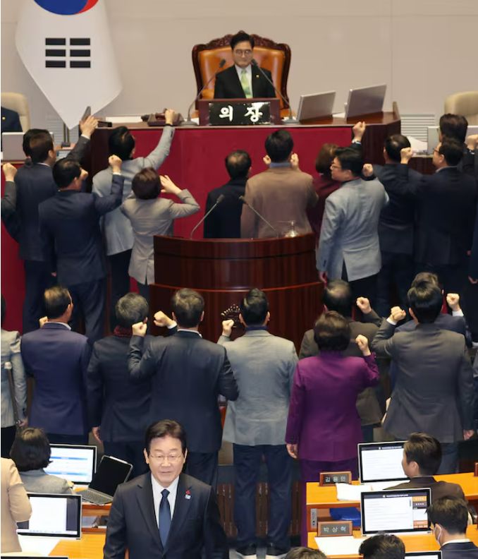 이재명웃음