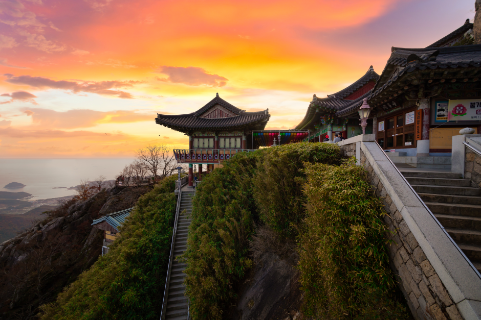 남해 금산 보리암 일출