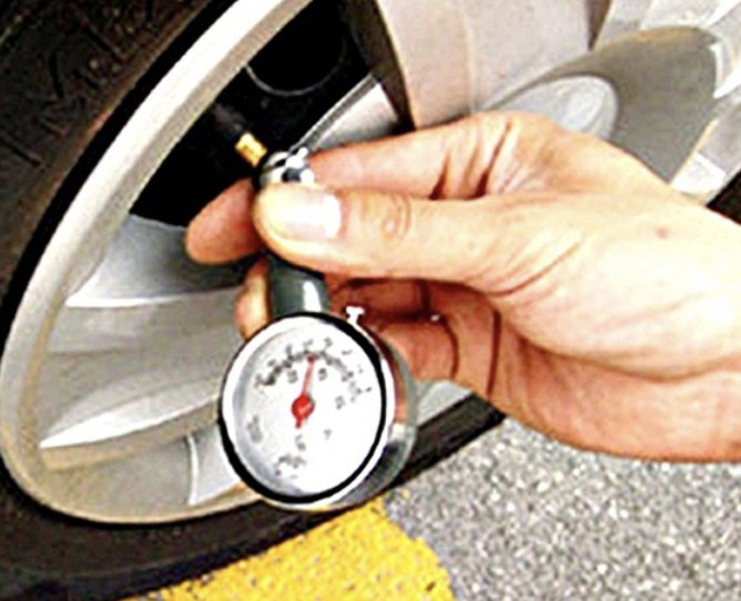 타이어 공기압(TPMS) 경고등 켜지는 이유 및 대처 방법 1분 요약(+2024)