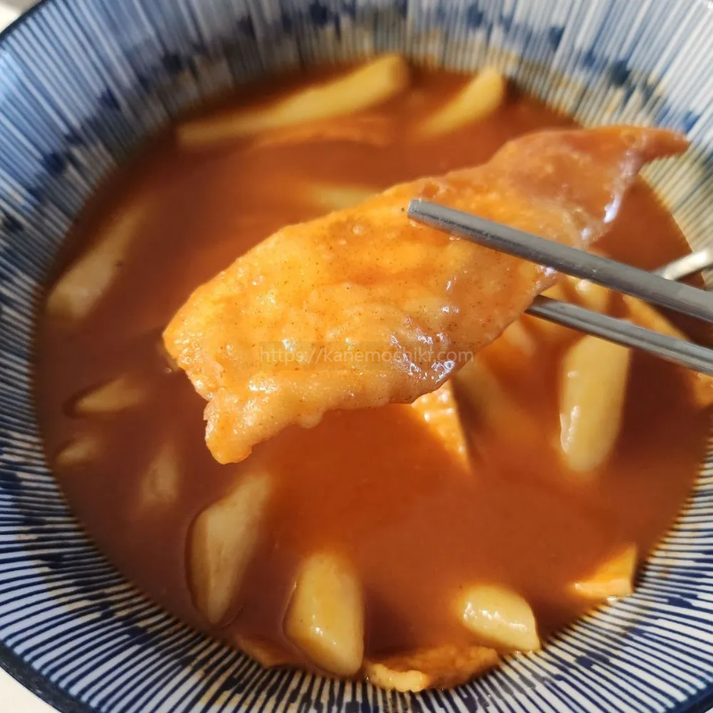 떡볶이국물에찍어먹는만두