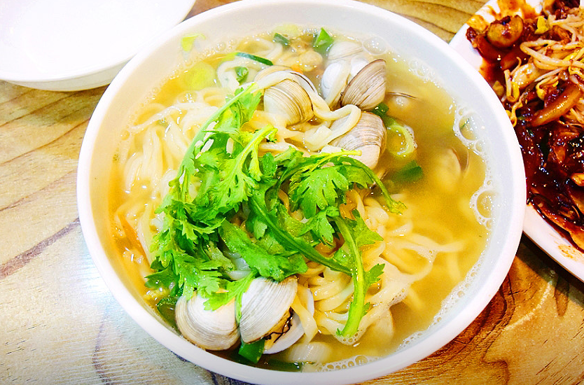 온천칼국수