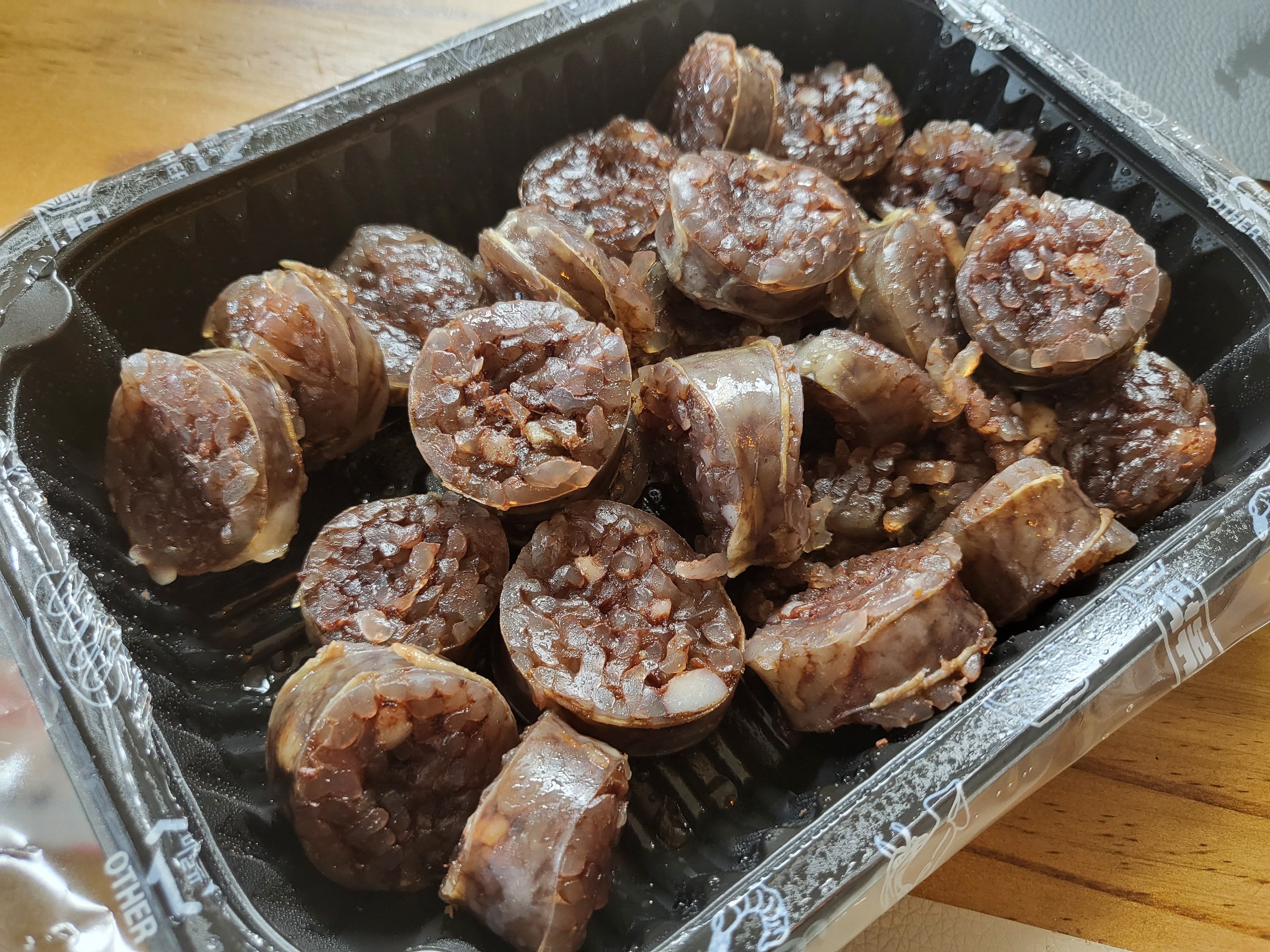 을찌로 국물 떡볶이 - 순대