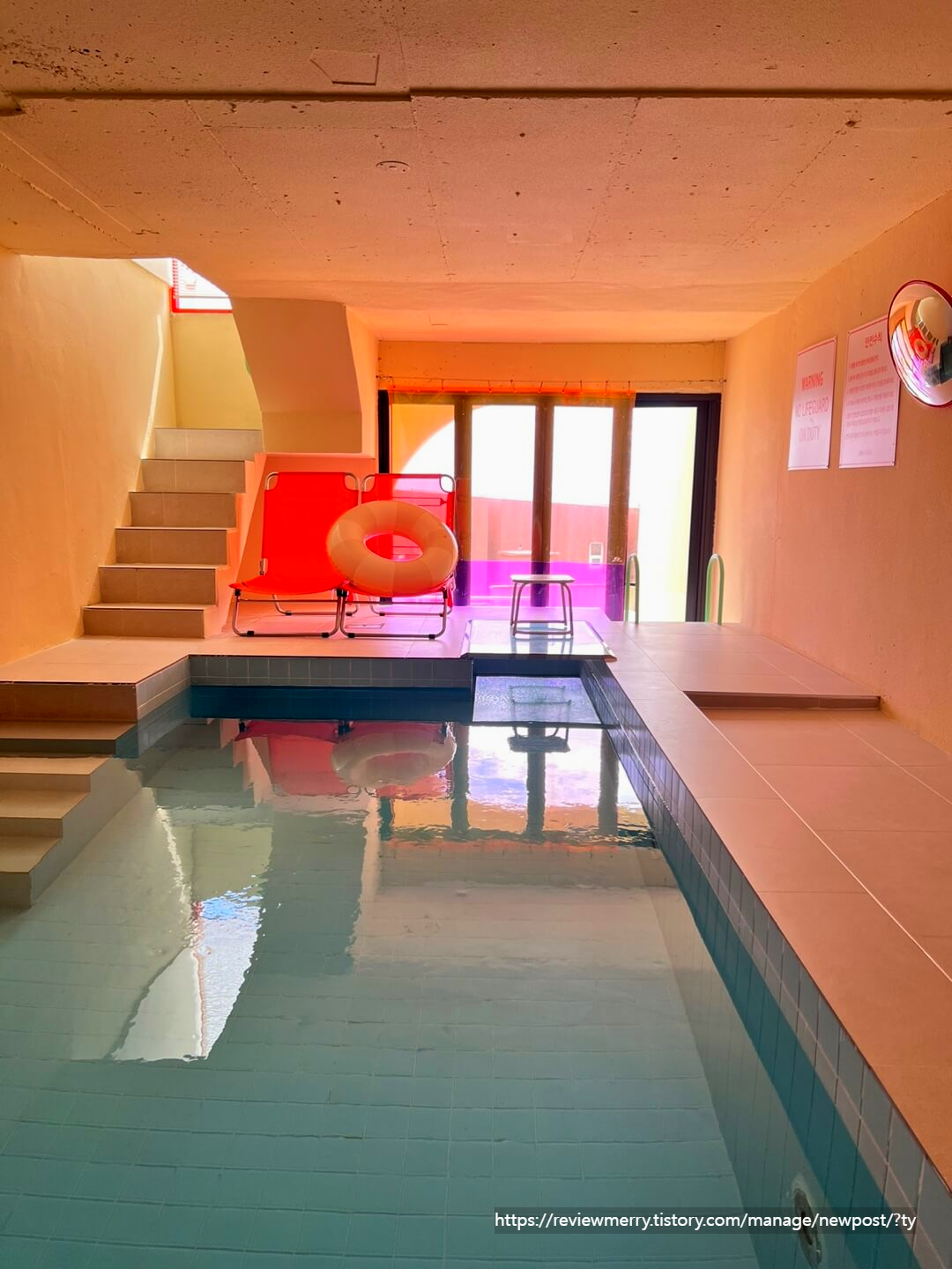 수영장 전체 모습