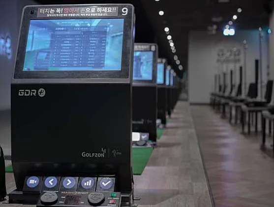 GDR골프아카데미 스포짐서교점