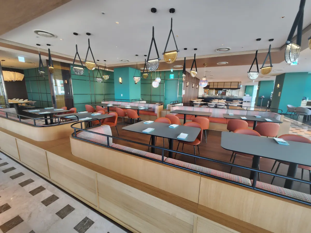 머큐어-호텔-마곡-모아시스-인테리어-동선