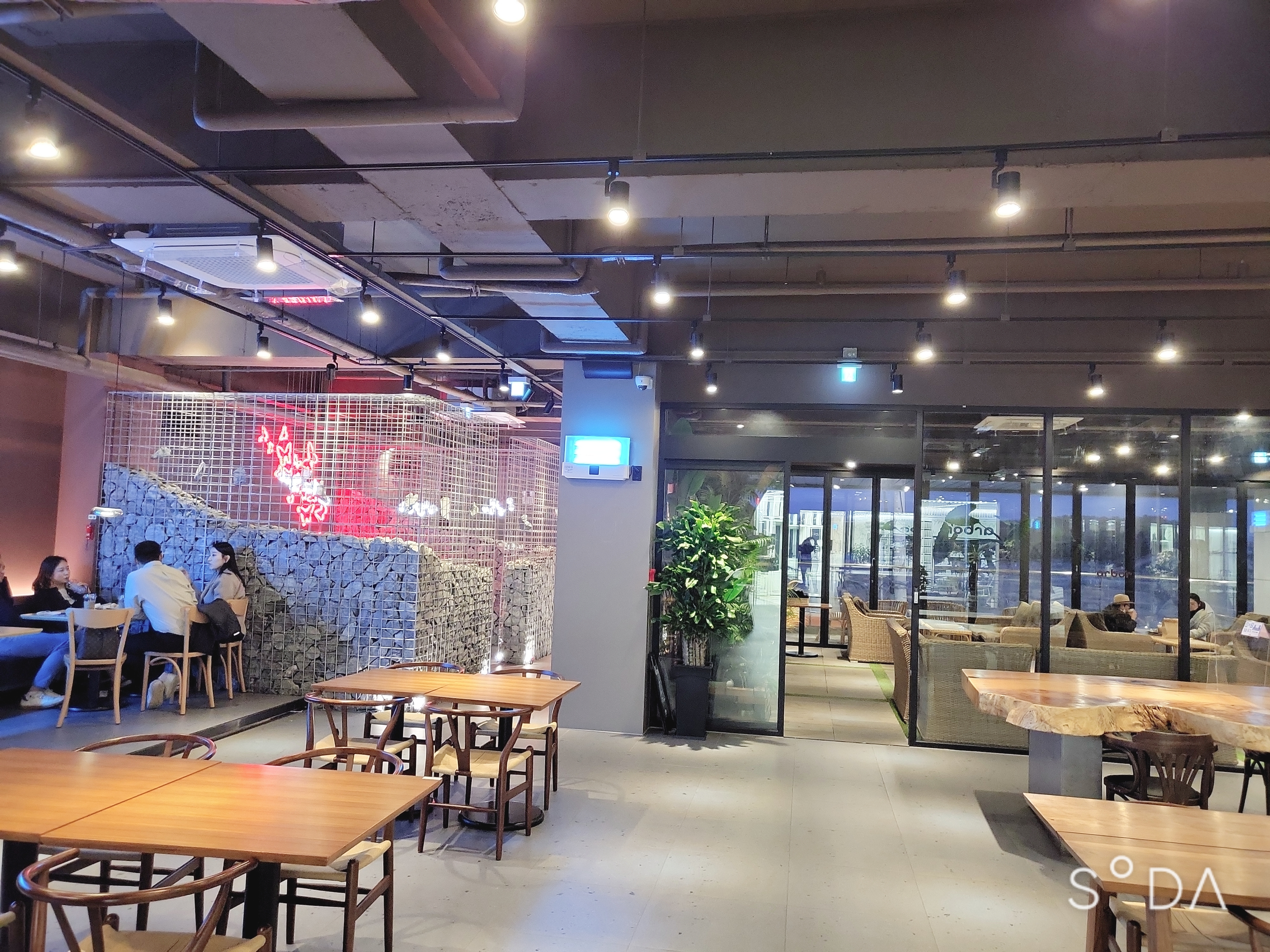 이천 설봉저수지 아르보르 카페