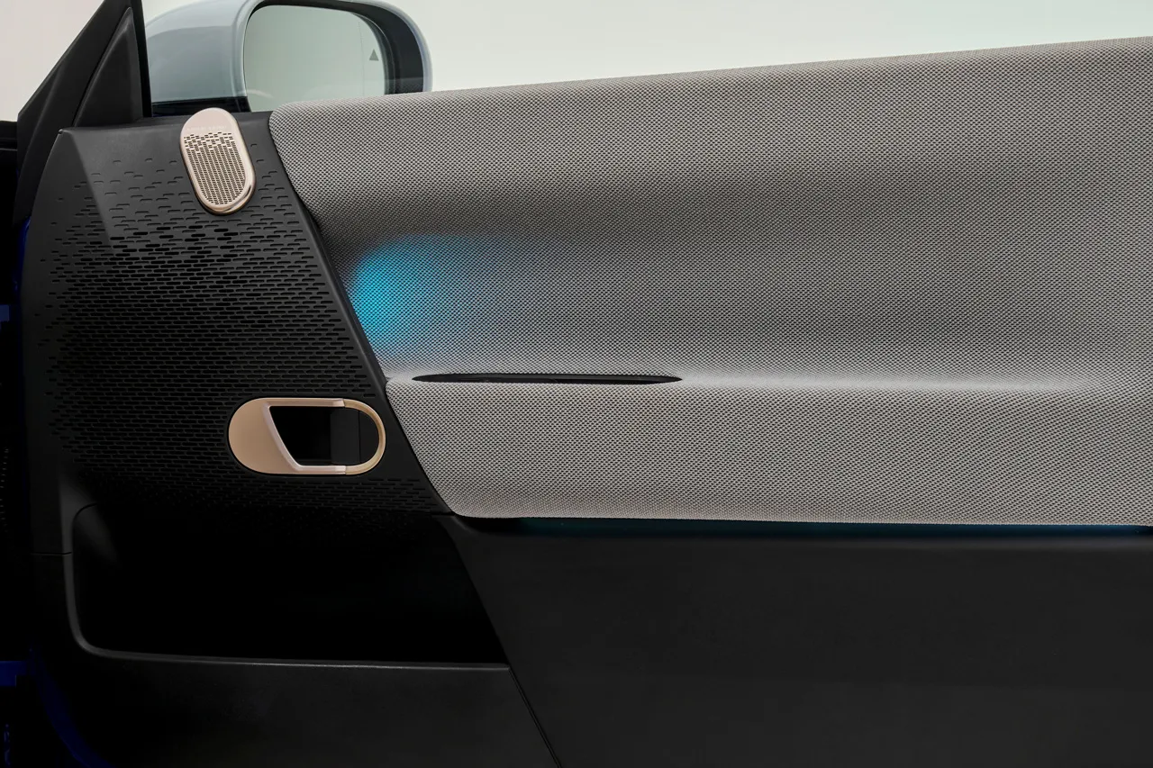 미니 해치백 SE 차량 이미지