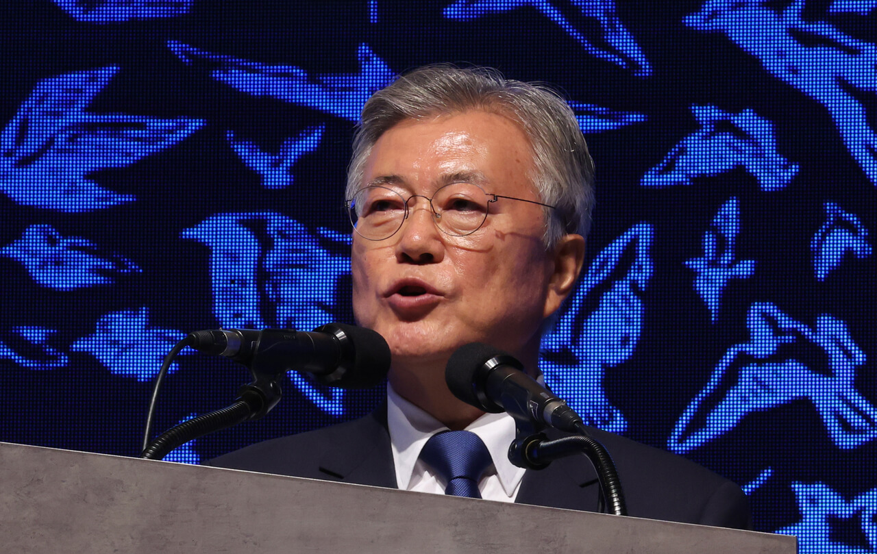 문재인 전 대통령 딸 문다혜 사위 &lsquo;뇌물 수수 혐의&rsquo; 불구속 기소