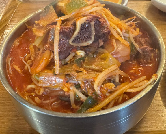 핸썸즈 공릉동 육개장
