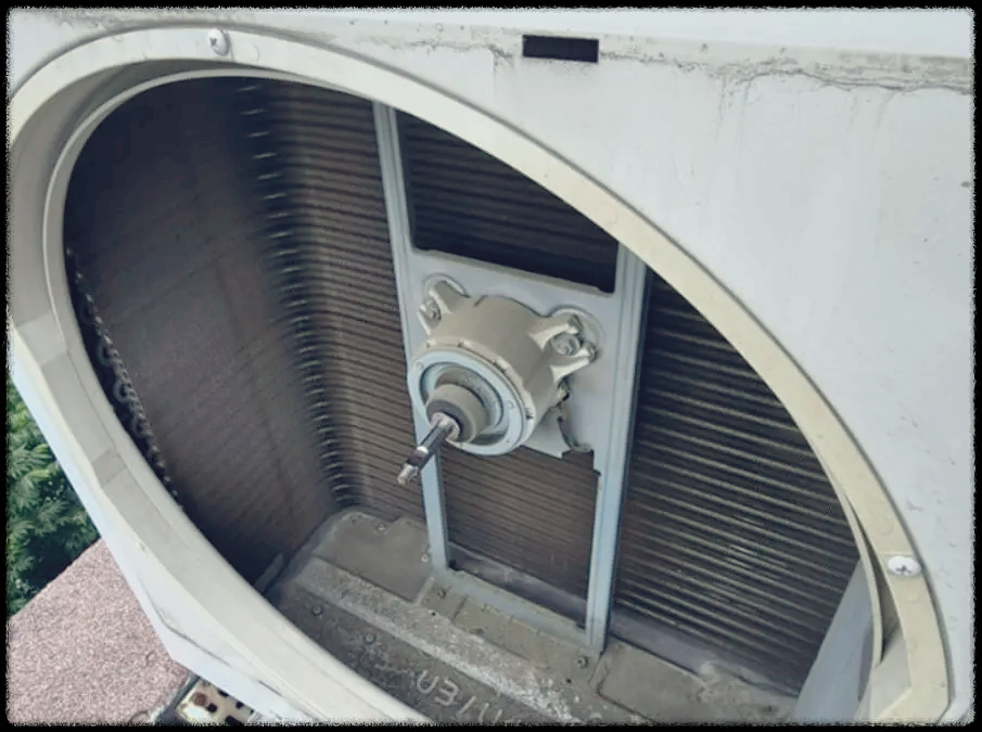 팬이-분해된-실외기