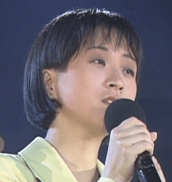 전유나 너를 사랑하고도