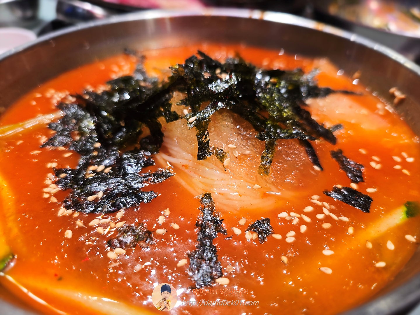 깍둑말이국수