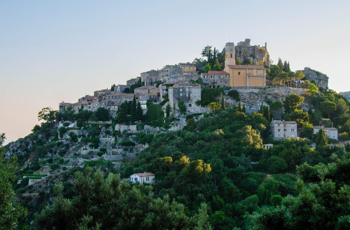 프랑스의 그림 같은 시골 마을 여행 &ndash; 프로방스 말고도 멋진 곳들