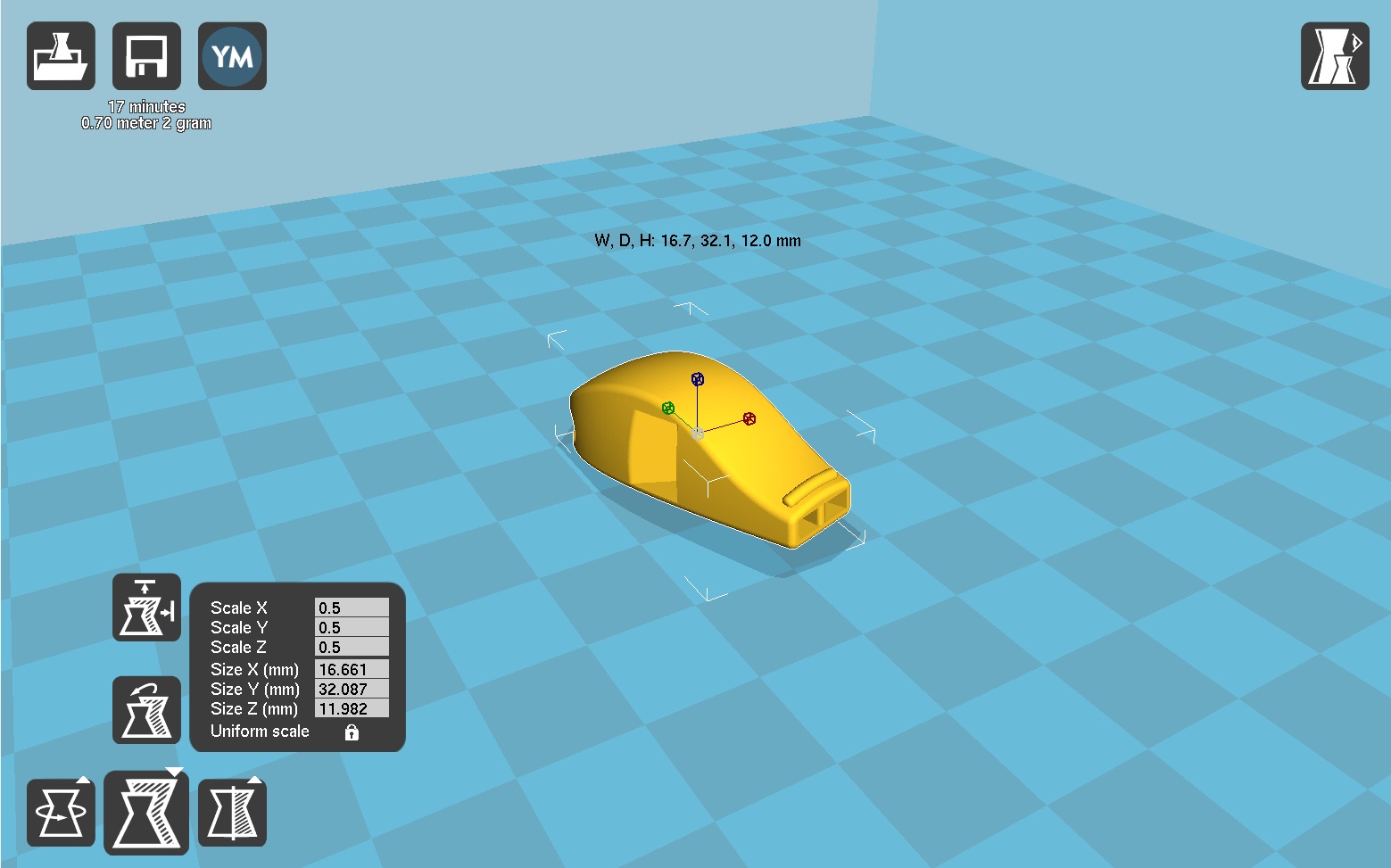 CURA 프로그램에서 호루라기 모델의 스케일을 0.5로 줄인 화면