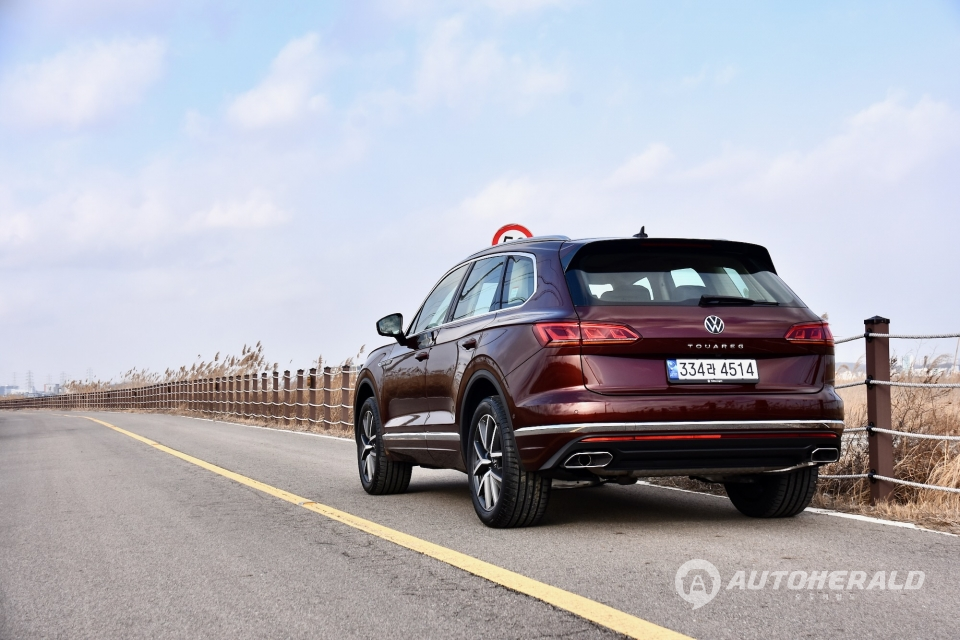 폭스바겐 '2023 투아렉'