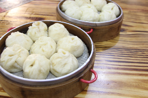 만두부터 야채찜까지&amp;#44; 실패 없는 찜기 고르는 법! 재질별 차이 한 번에 정리