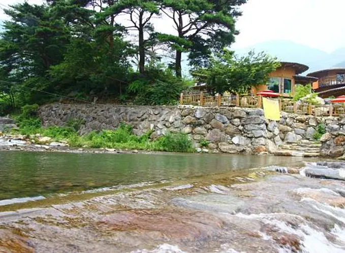 지리산 흙집풍경