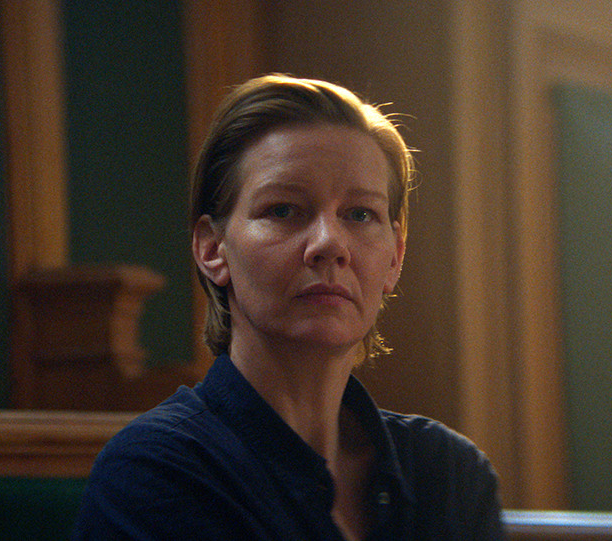 출처-네이버-추락의 해부