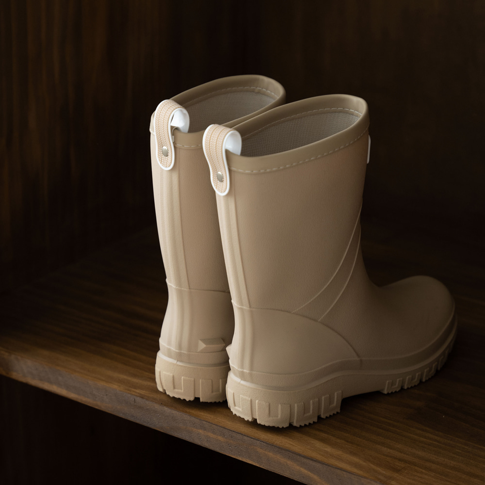 레인부츠 효과적으로 관리하기