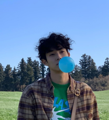최우식