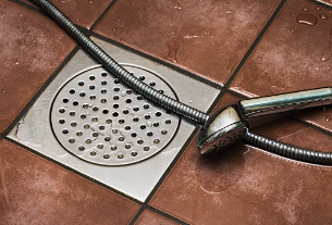 화장실 악취 원인