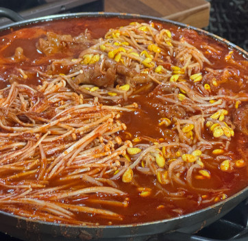 핸썸가이즈 신당동 즉떡볶이 닭발 맛집