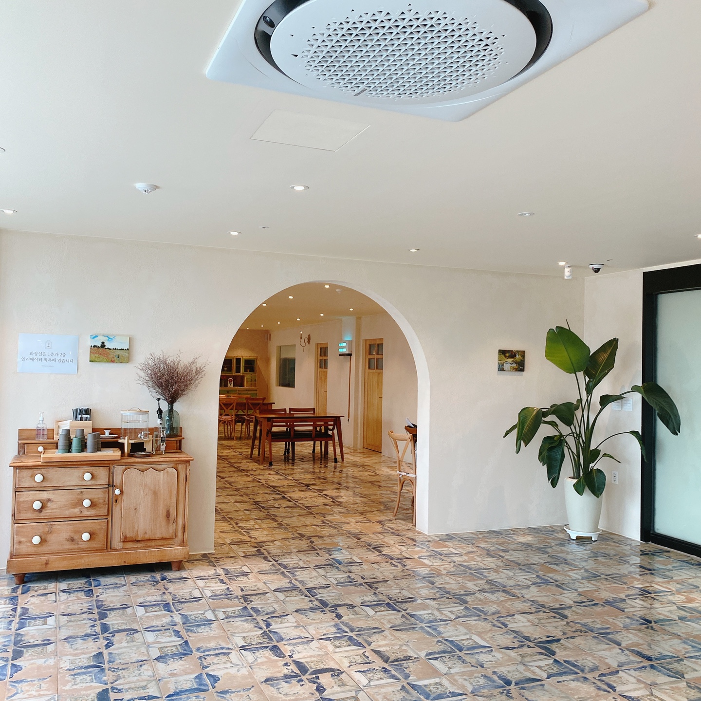 제주 한마음 근린공원 브런치 카페 데미다 제주도민 제주공항