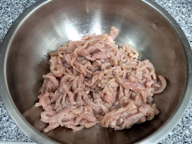 잡채용 돼지고기