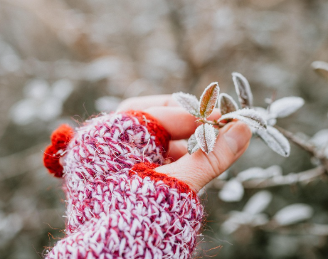 수족냉증 손 모습