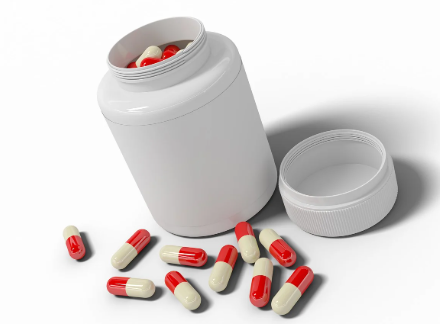 아기에게 항생제, 꼭 먹여야 할까? 제대로 알고 쓰자!