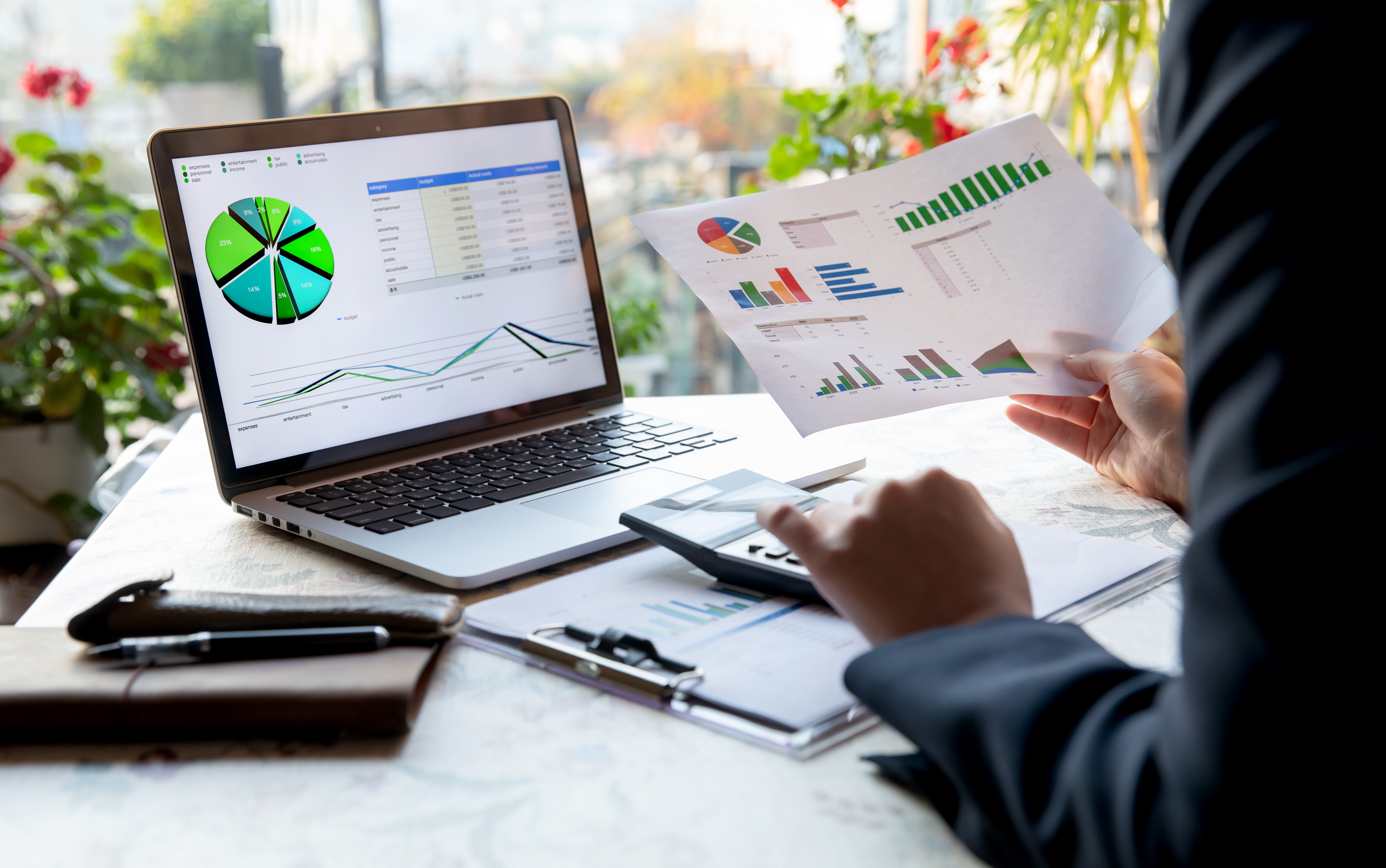 주식, 부동산, 채권, 현금 비율을 어떻게 조정하는 것이 가장 효율적인가?