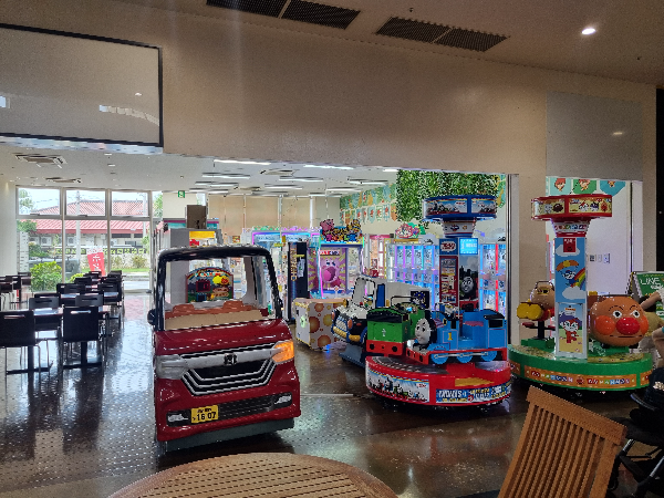 아시비나 아울렛 아기 놀이기구