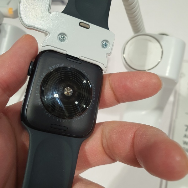 애플워치-뒷모습
