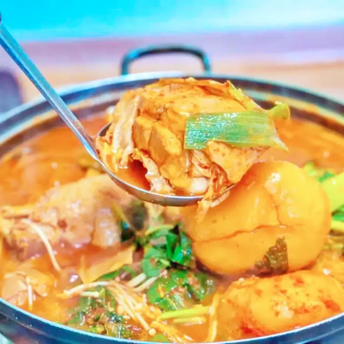 식객 허영만 백반기행 가평 남이섬 30년 전통 노포 토종닭볶음탕 토종닭 백숙 맛집