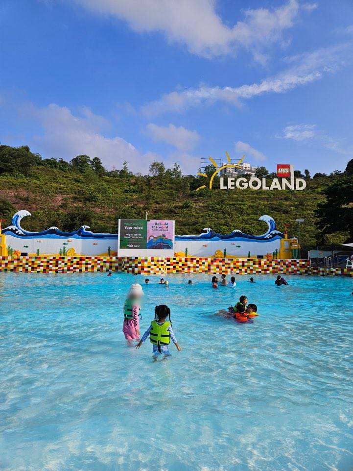 조호바루-레고랜드-워터파크-파도풀