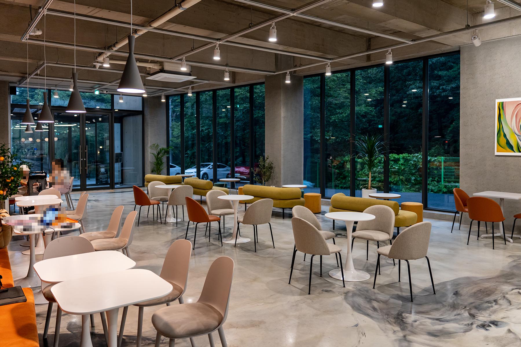 만덕 카페 카프리초 1층