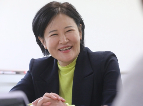 이수진 국회의원 프로필 나이 고향 학력 재산 지역구 평가