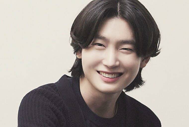 가수-김용빈