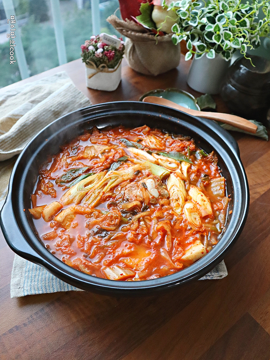 김치찌개 맛있게 만드는 방법