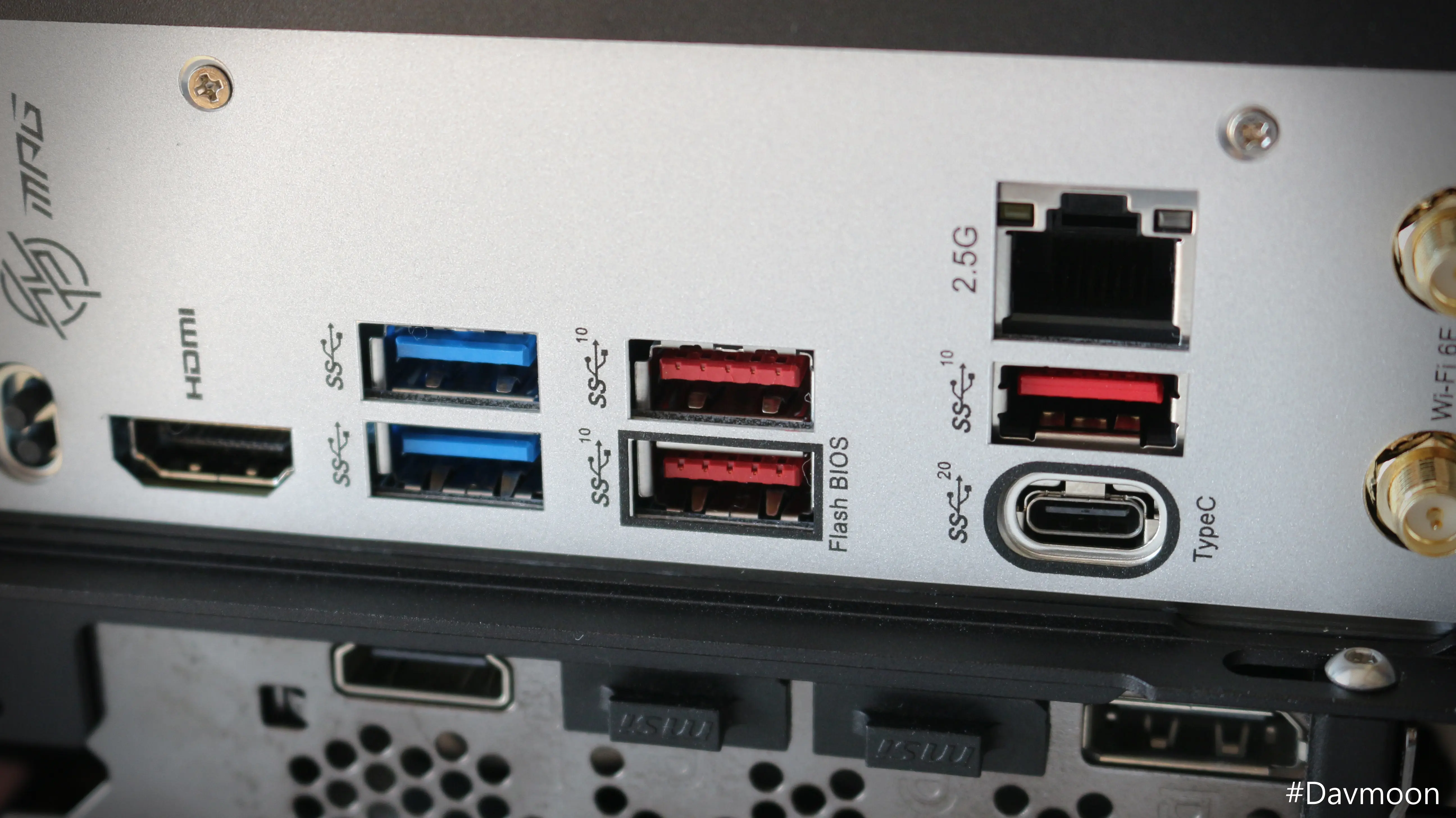 msi b650i edge 포트 구성