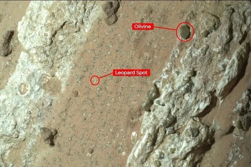 화성에서 생명체 발견 NASA 발표 정리_1