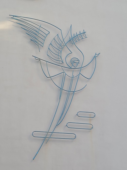 초장성당 천사 조형물