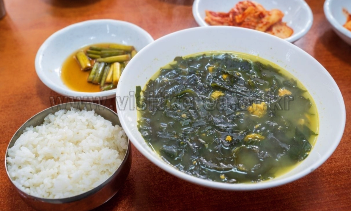 [출처] 한국관광공사_미역국